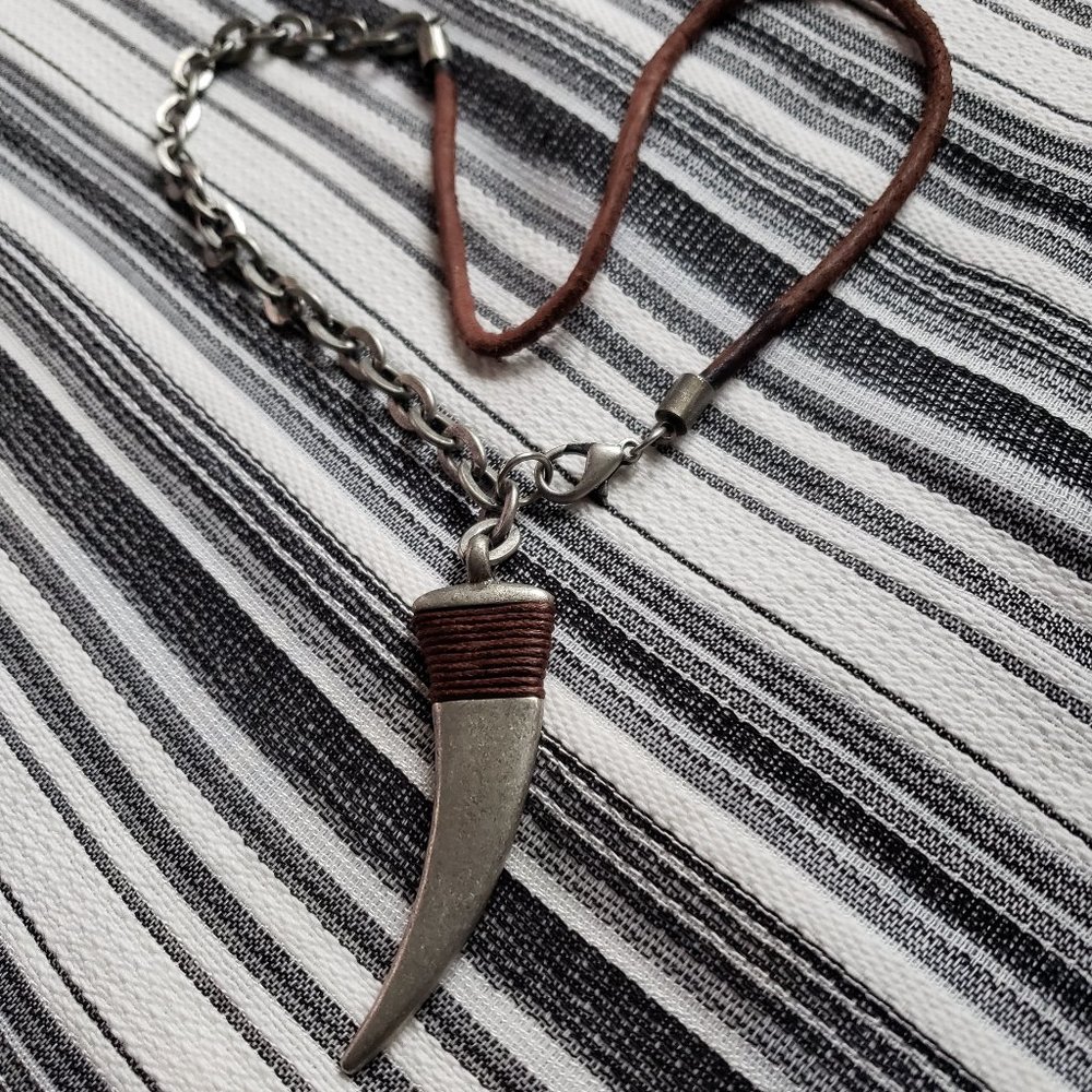 Modern stylized shark tooth pendant necklace